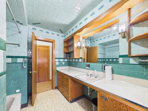 71 Garden Circle Caribou ME 04736