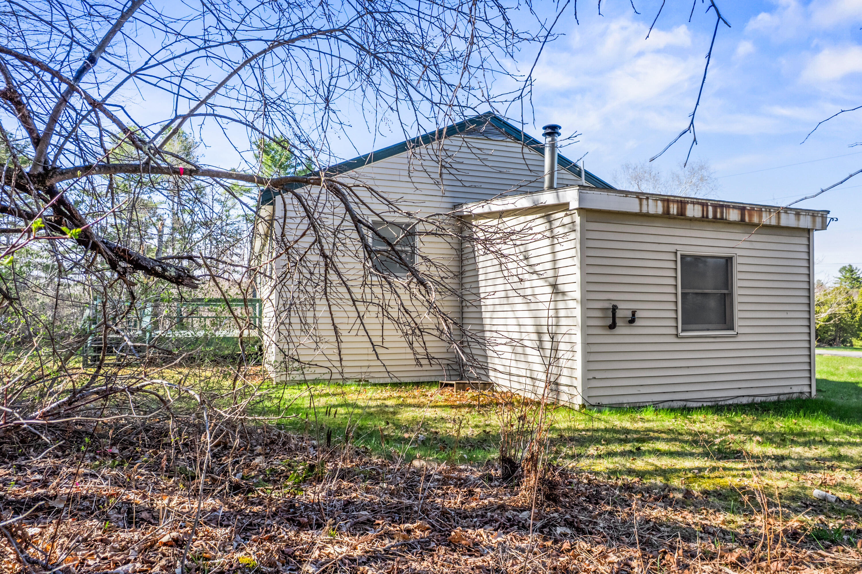 991 Oakland Road Belgrade ME 04917