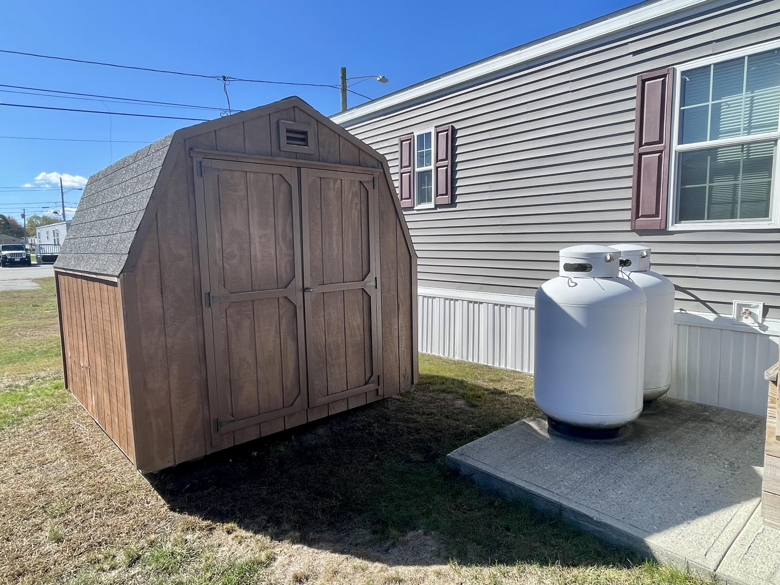 54 Linnell Circle Brunswick ME 04011