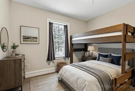 1525 Roosevelt Trail Raymond ME 04071