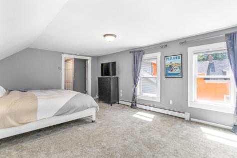 96 Central Street Gardiner ME 04345