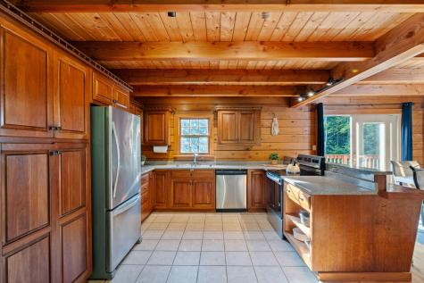 24 Stone House Court Whitefield ME 04353