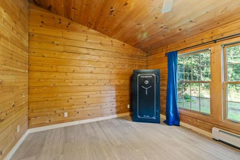 24 Stone House Court Whitefield ME 04353