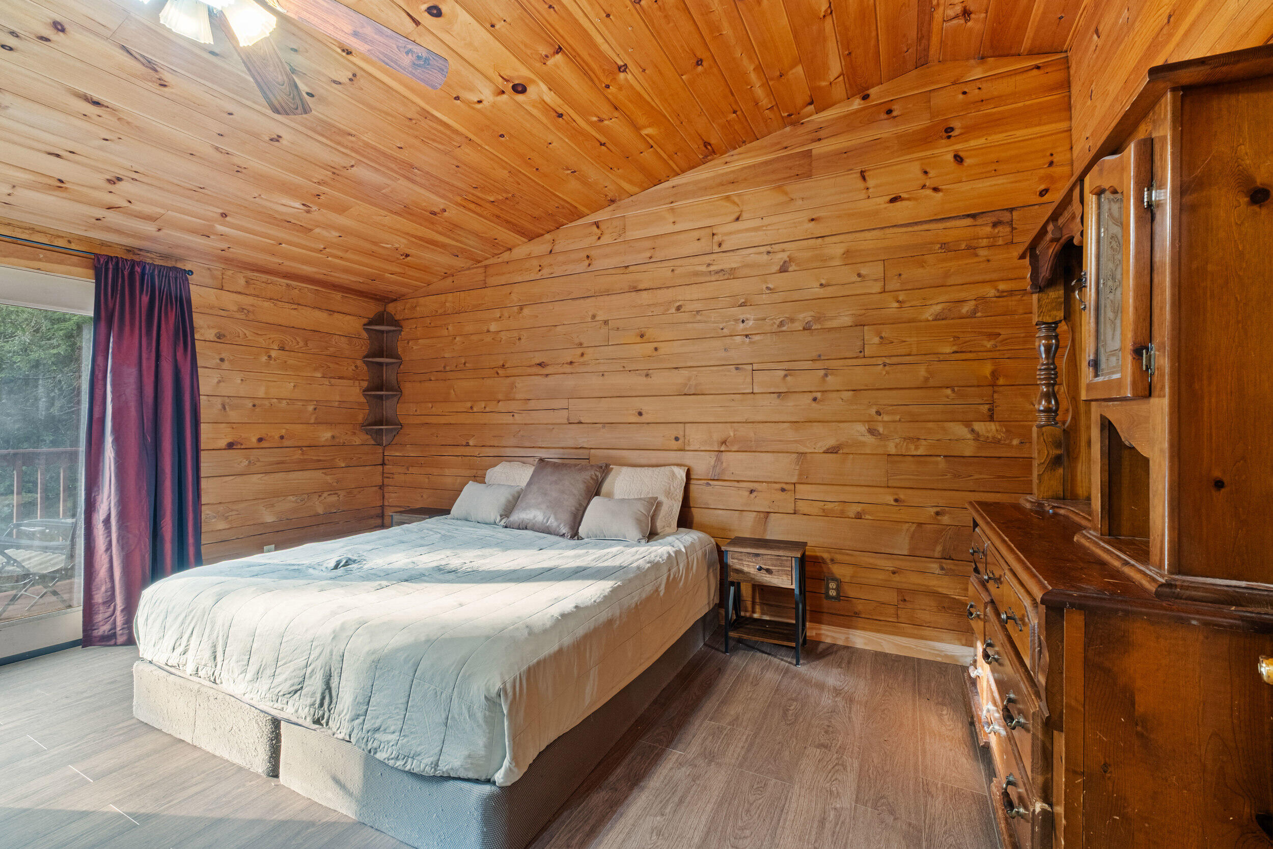 24 Stone House Court Whitefield ME 04353