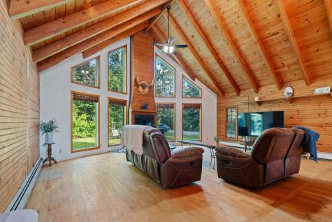 24 Stone House Court Whitefield ME 04353