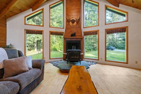 24 Stone House Court Whitefield ME 04353