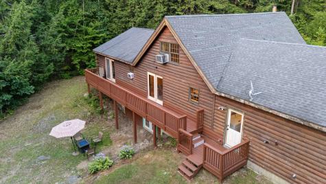 24 Stone House Court Whitefield ME 04353