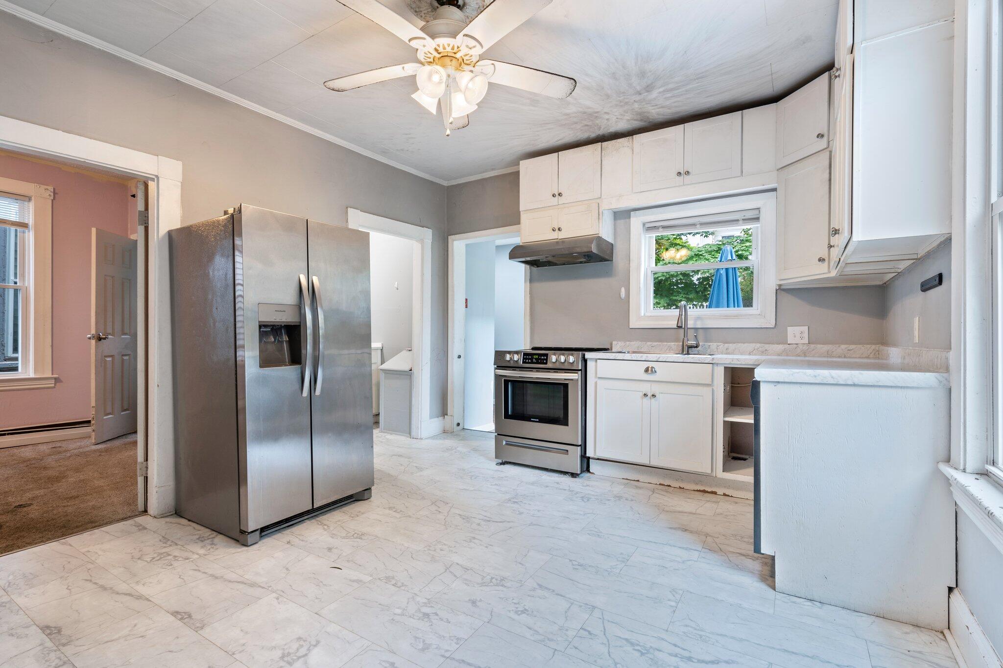 28 Vine Street Auburn ME 04210