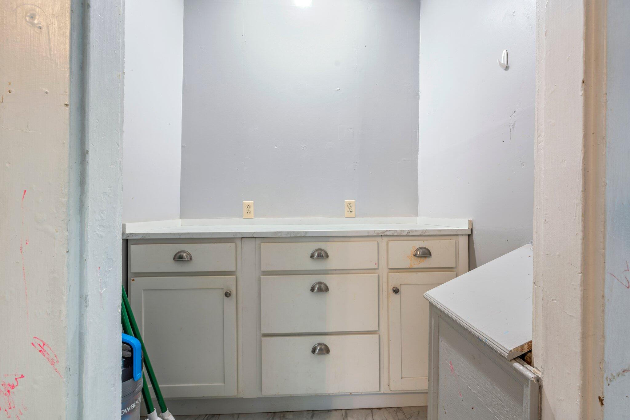 28 Vine Street Auburn ME 04210