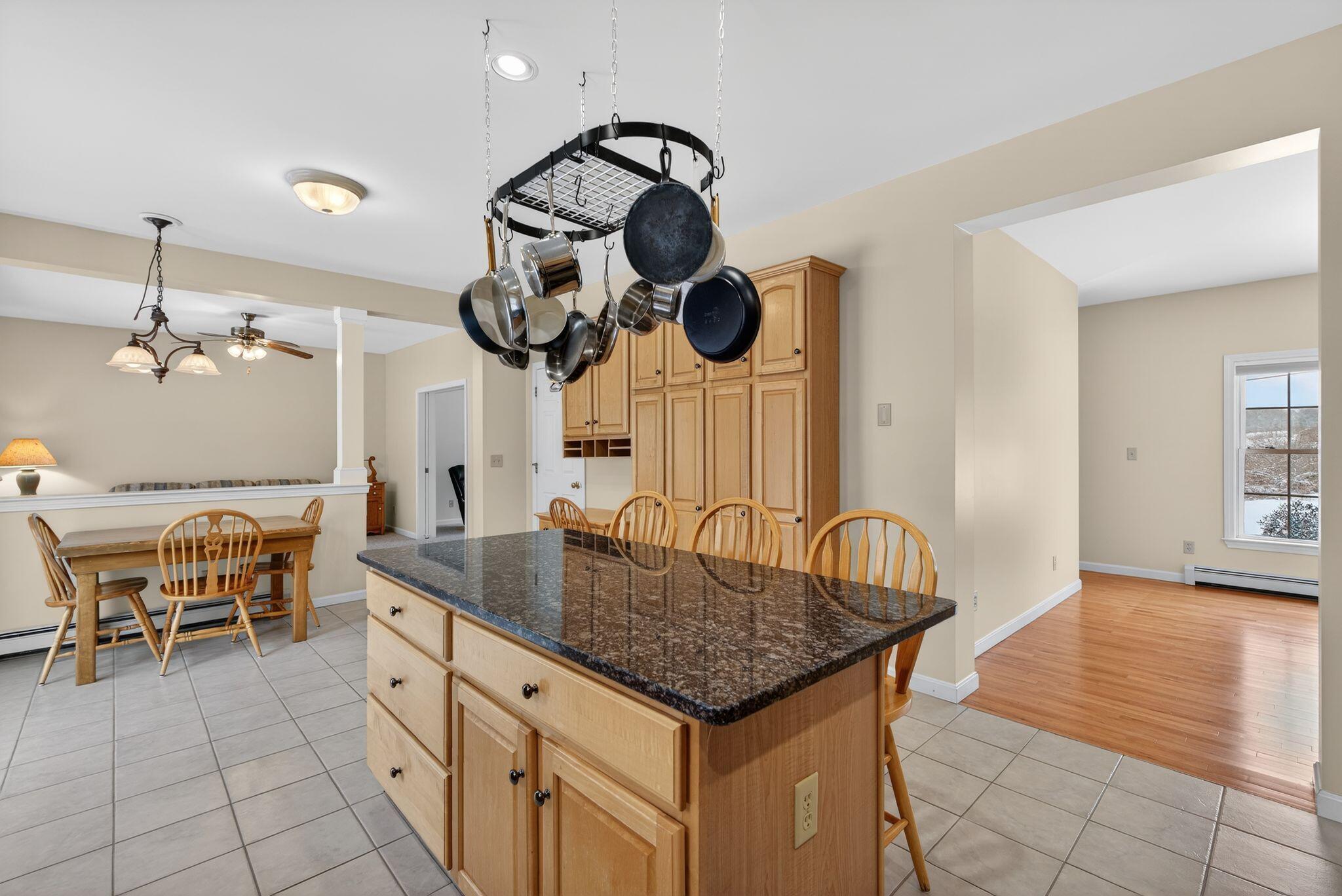 39 Hunter Road Freeport ME 04032