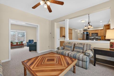 39 Hunter Road Freeport ME 04032