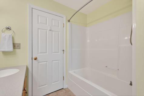 39 Hunter Road Freeport ME 04032