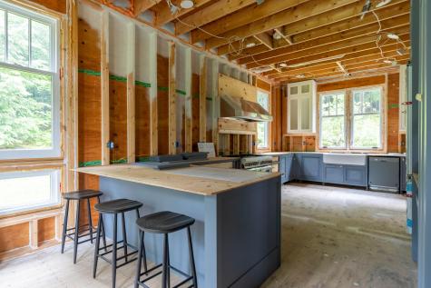 239 Hunter Way Falmouth ME 04105