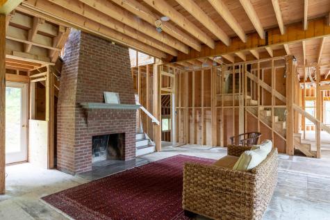 239 Hunter Way Falmouth ME 04105