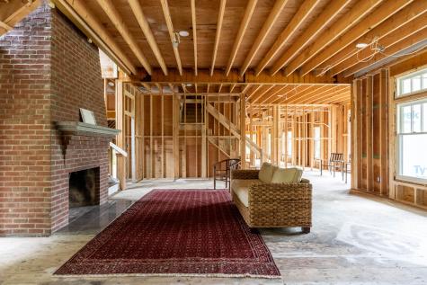 239 Hunter Way Falmouth ME 04105