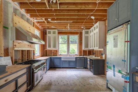 239 Hunter Way Falmouth ME 04105
