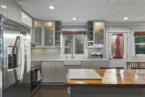 193 Parkway North N Brewer ME 04412