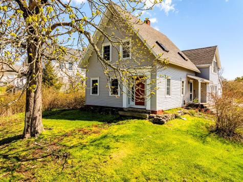 53 Elm Street South Thomaston ME 04858