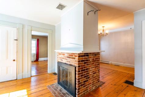 53 Elm Street South Thomaston ME 04858