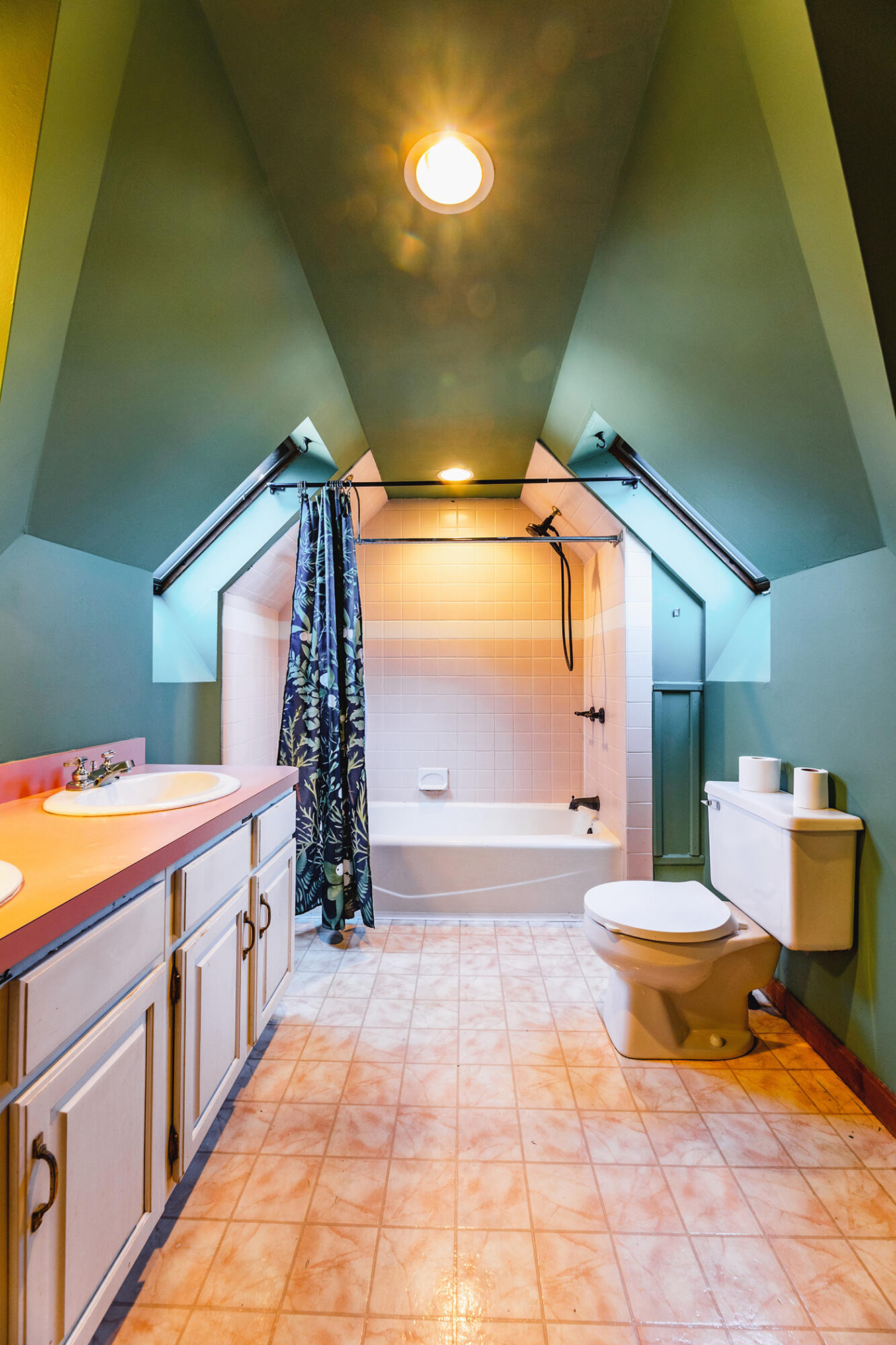 53 Elm Street South Thomaston ME 04858