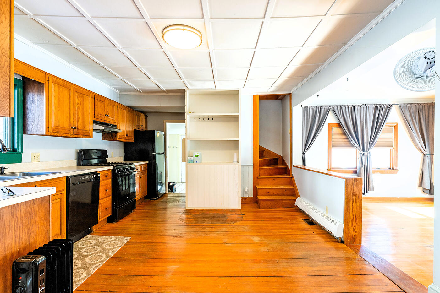 53 Elm Street South Thomaston ME 04858