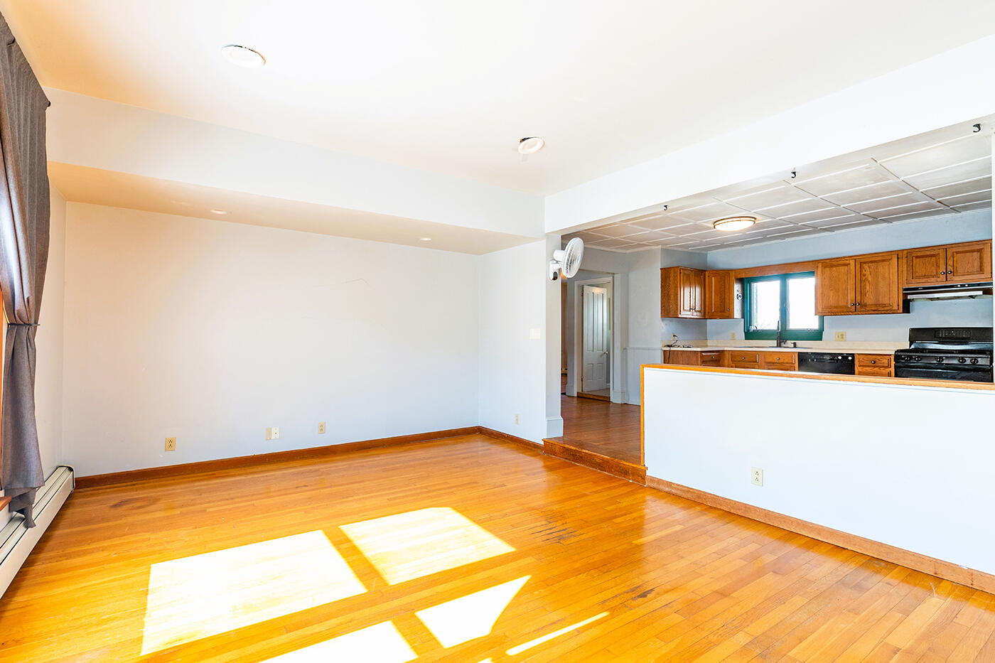 53 Elm Street South Thomaston ME 04858