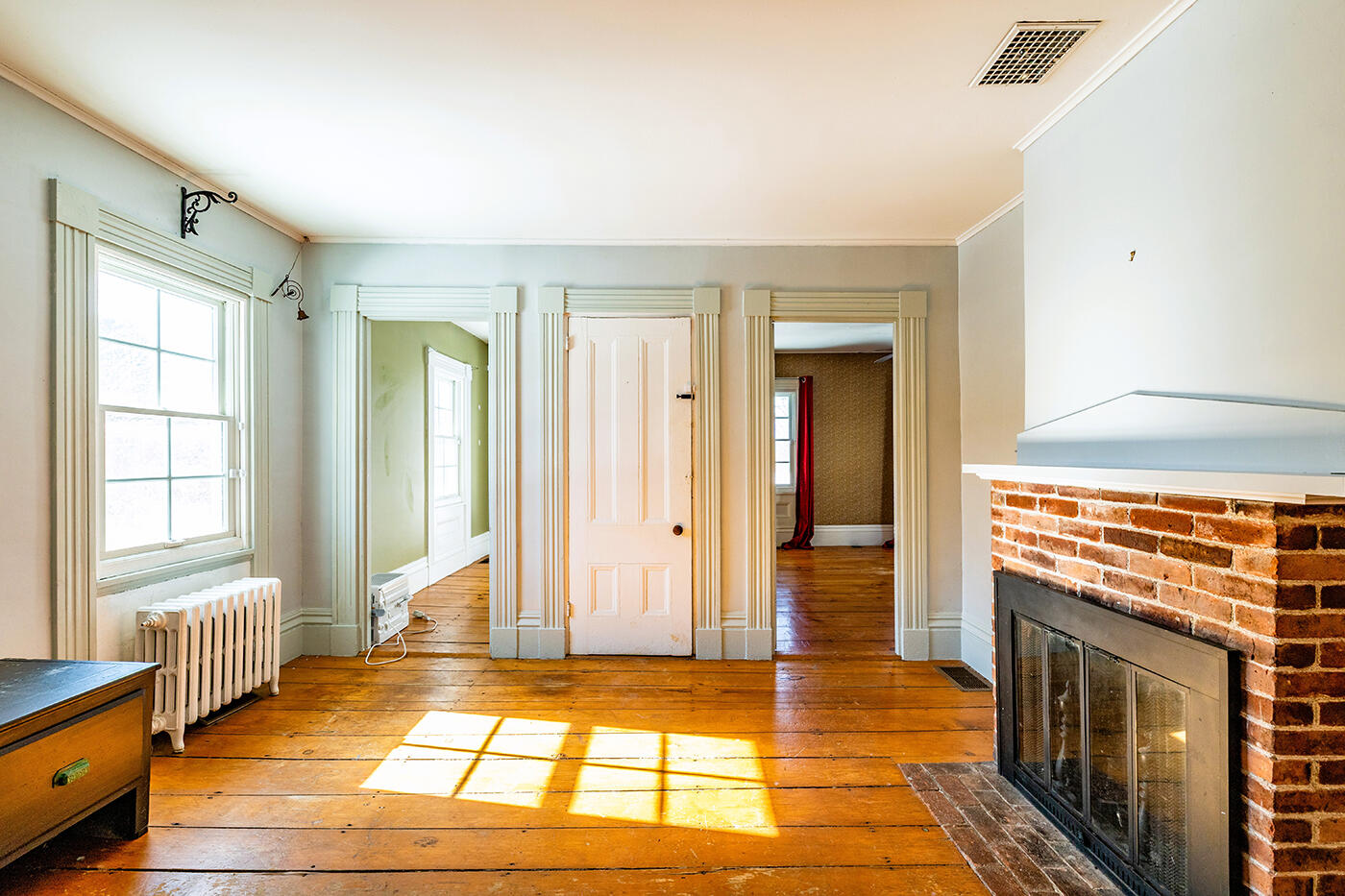 53 Elm Street South Thomaston ME 04858