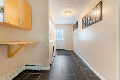 3 Greenwood Lane Lewiston ME 04240