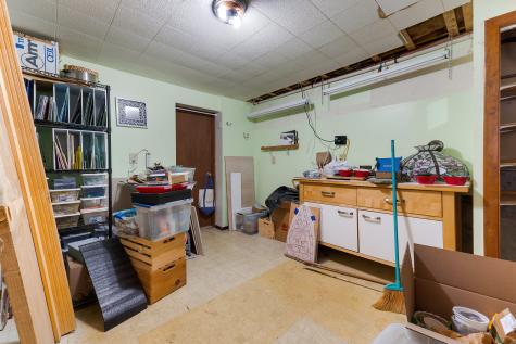 3 Greenwood Lane Lewiston ME 04240