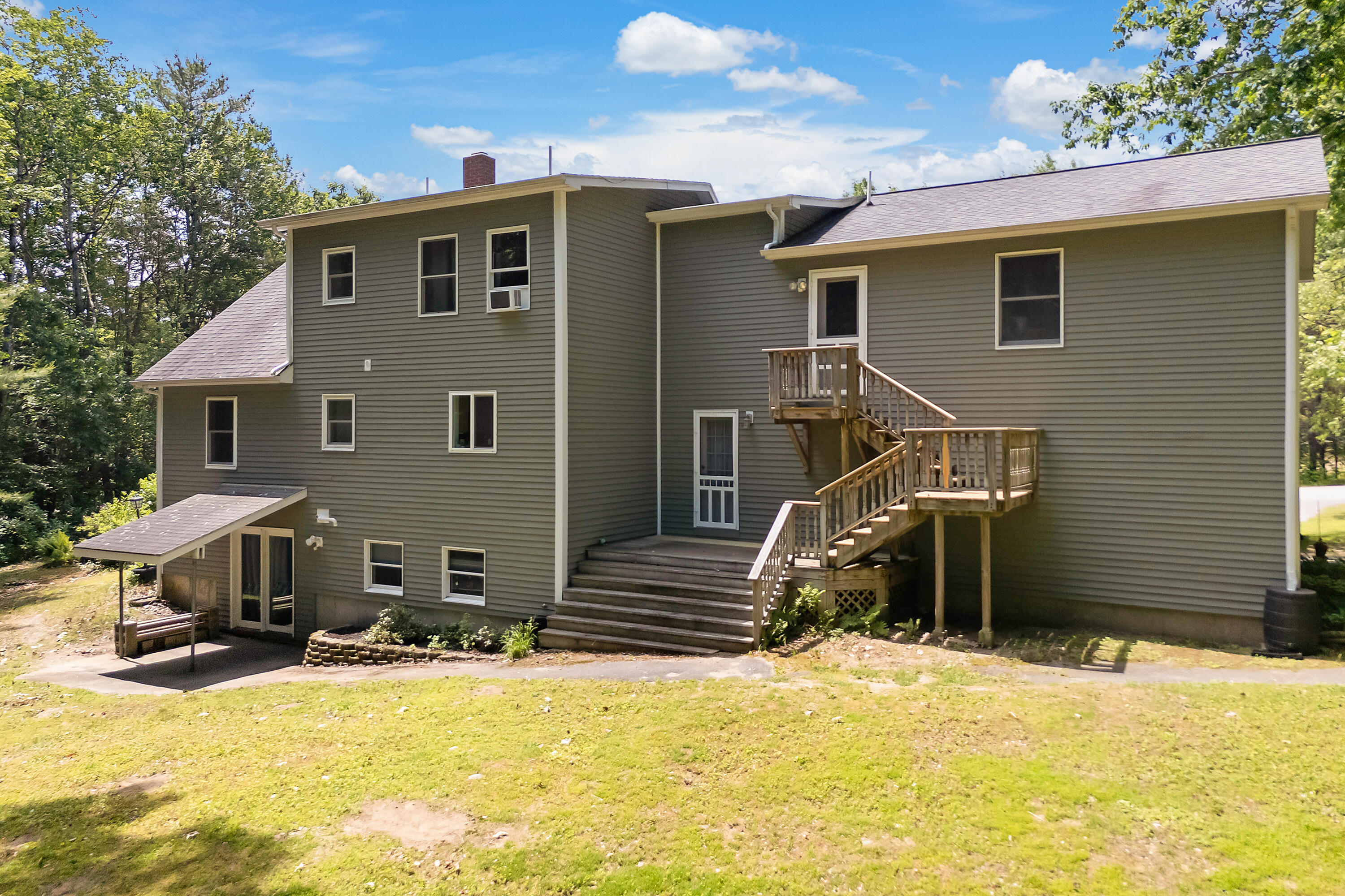 3 Greenwood Lane Lewiston ME 04240