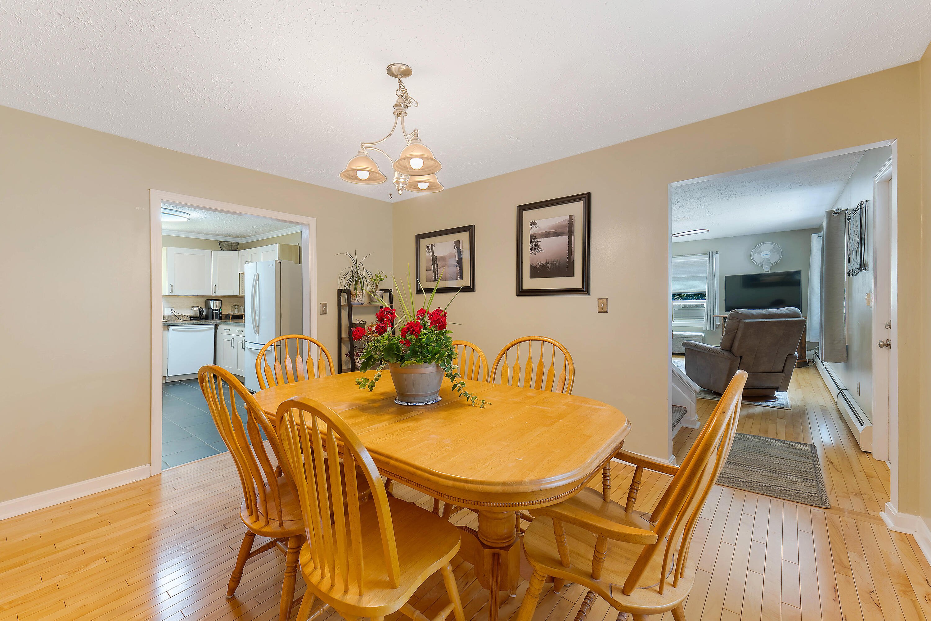 3 Greenwood Lane Lewiston ME 04240