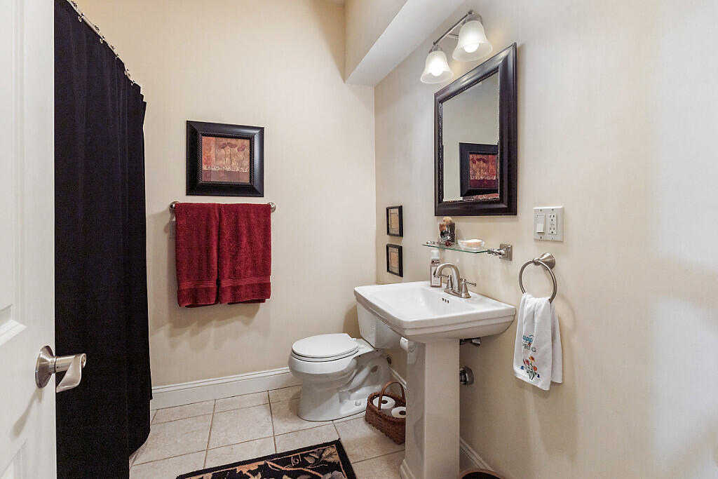 23 Fieldstone Drive Augusta ME 04330