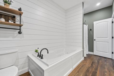 17 Wadlin Road Biddeford ME 04005