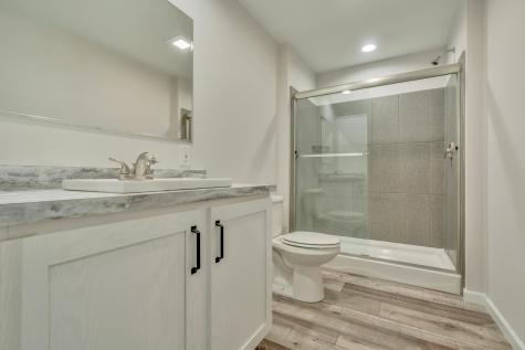 8 Colony Way Kittery ME 03904