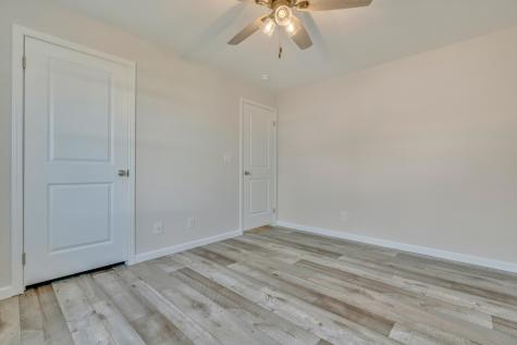 8 Colony Way Kittery ME 03904