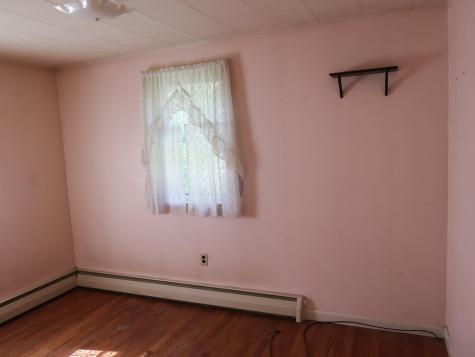 848 Whitefield Road Pittston ME 04345