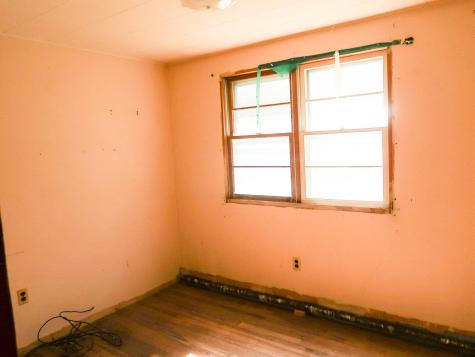848 Whitefield Road Pittston ME 04345