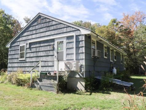 848 Whitefield Road Pittston ME 04345
