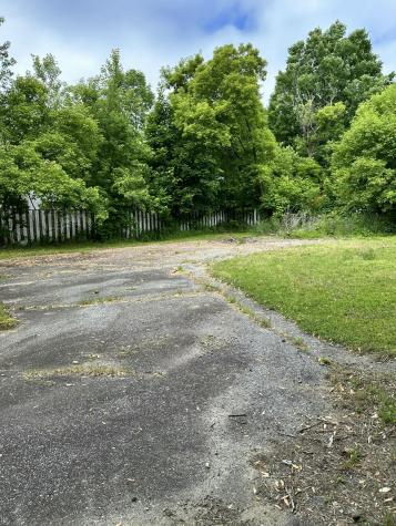 18 Porter Bridge Road Mexico ME 04257