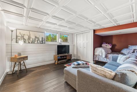 64 Annabessacook Drive Winthrop ME 04364