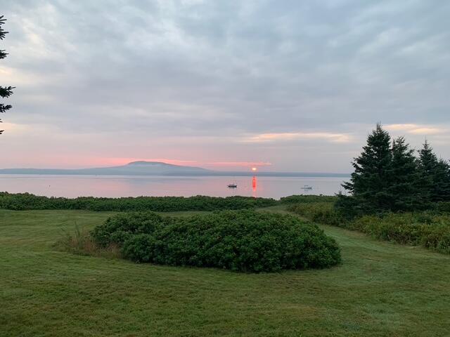 8 Bar Island Tremont ME 04674