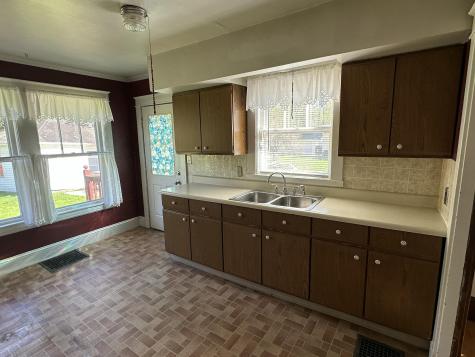 619 Riverside Drive Augusta ME 04330