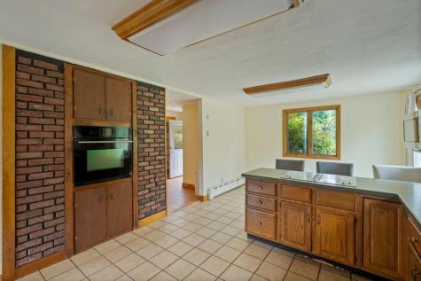 29 Mudget Hill Road Vassalboro ME 04989