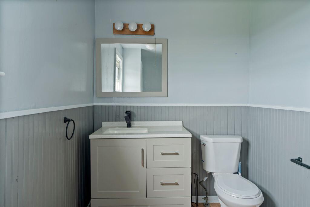 29 Mudget Hill Road Vassalboro ME 04989