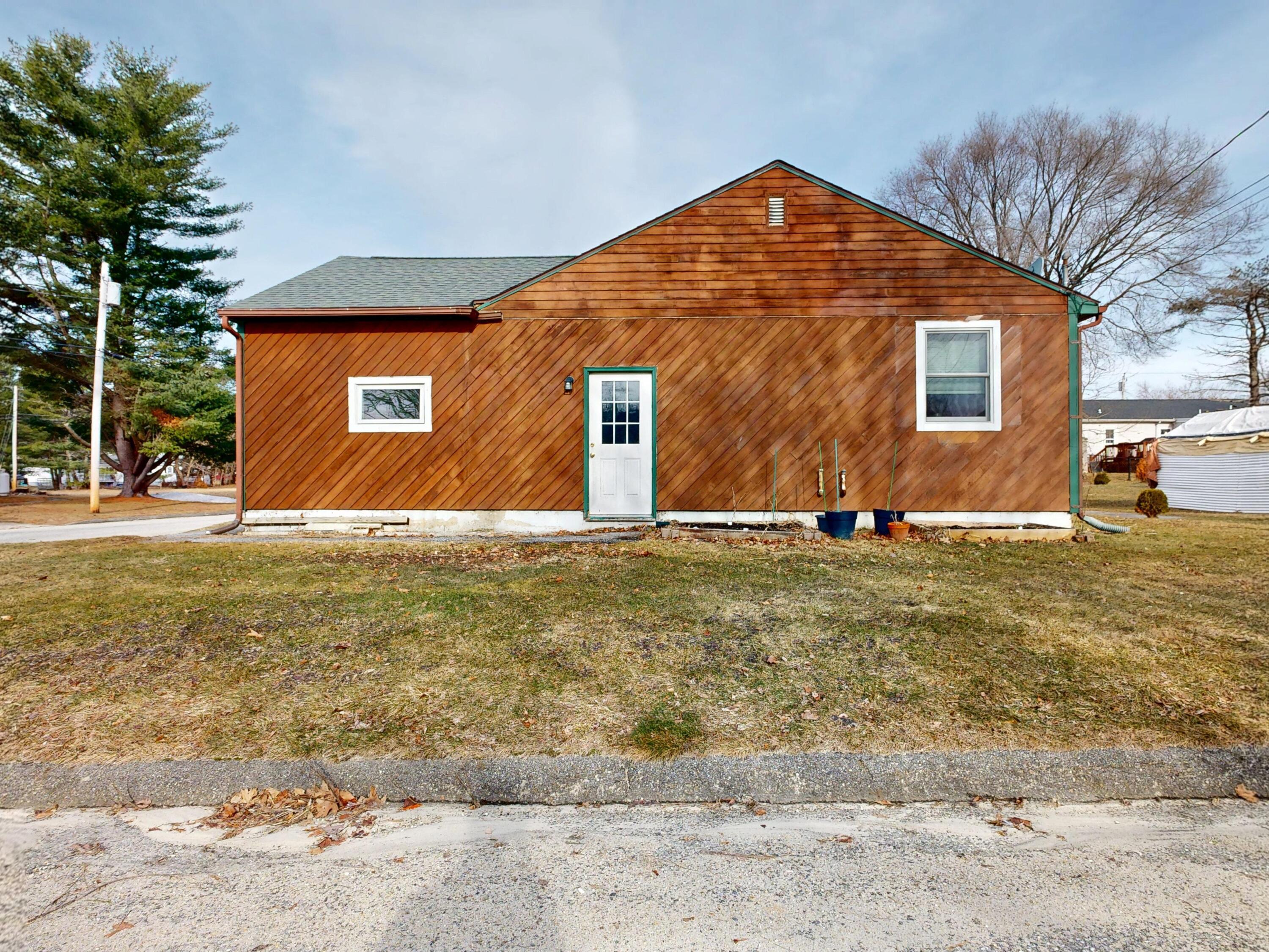 30 Hazelhurst Street Auburn ME 04210