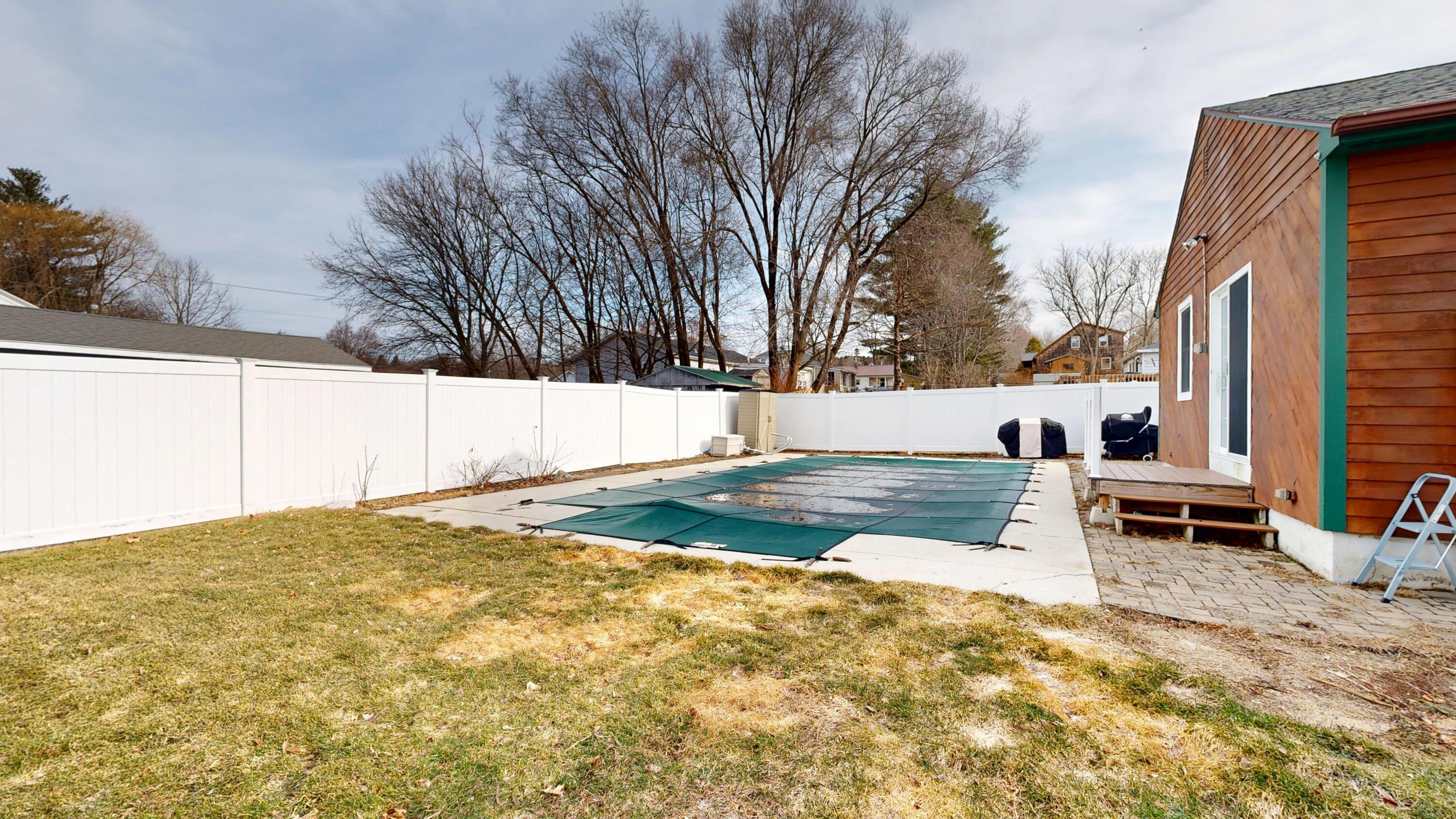 30 Hazelhurst Street Auburn ME 04210