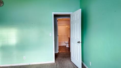 12 Buttercup Circle Auburn ME 04210