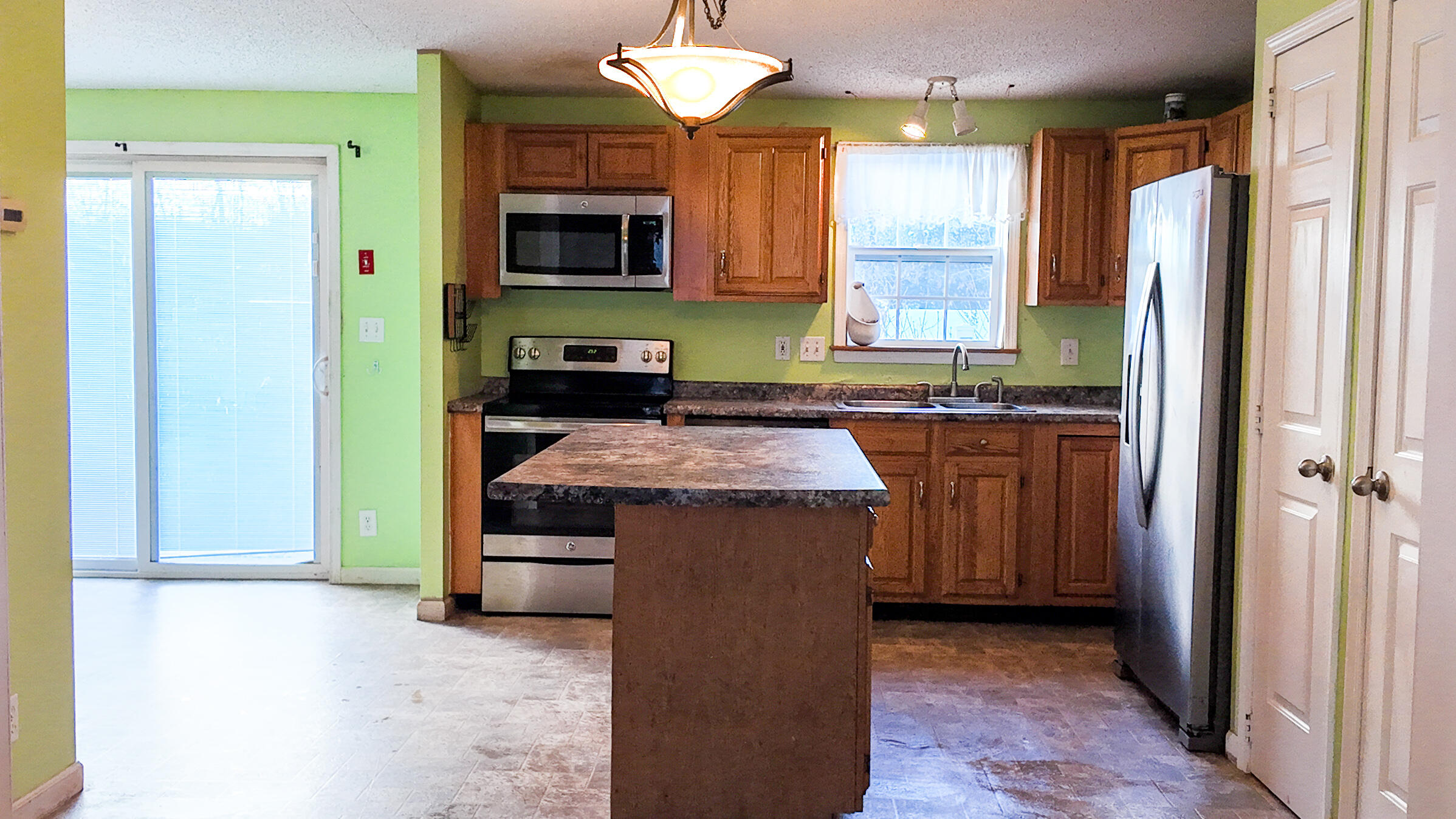 12 Buttercup Circle Auburn ME 04210