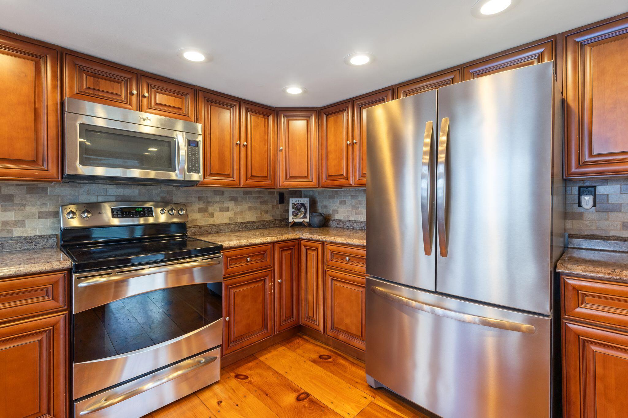 20 Spring Cove Lane Gardiner ME 04345