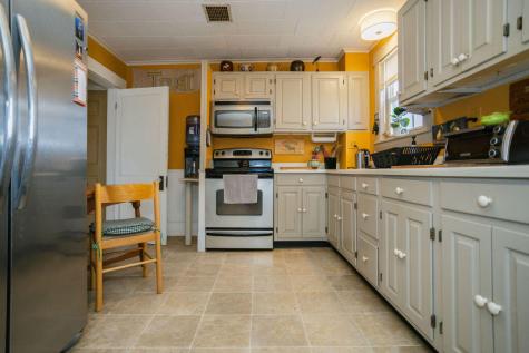 140 Maple Avenue Farmington ME 04938